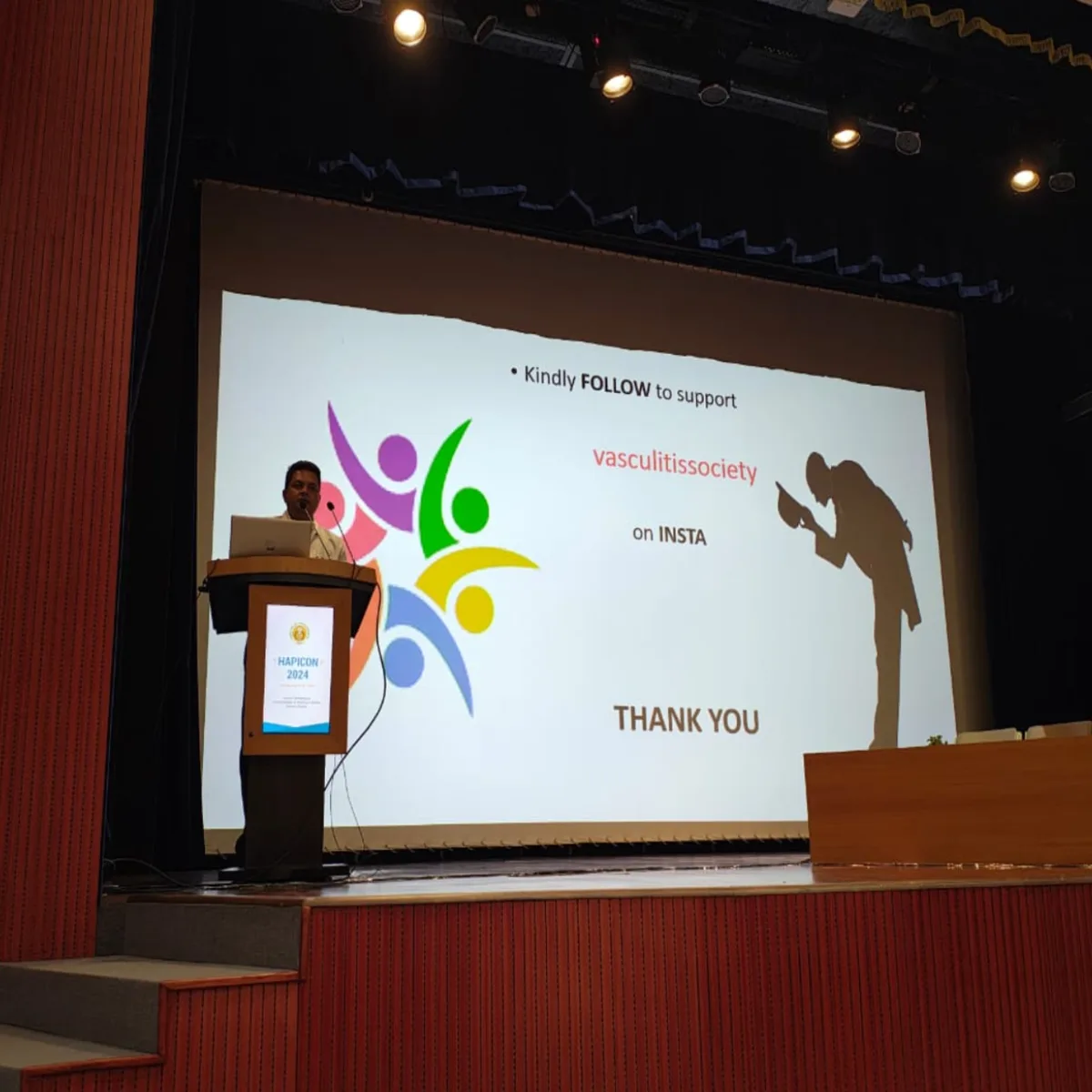 HAPICON 2024 — speaker at podium, Sarvodaya Hospital Faridabad